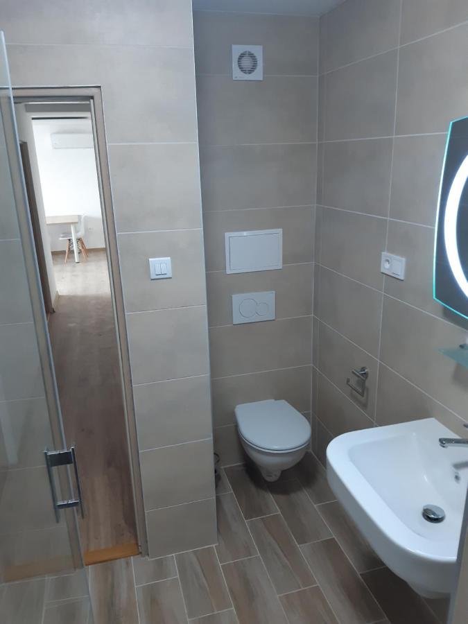 Hotel Felicia Kaluža Εξωτερικό φωτογραφία