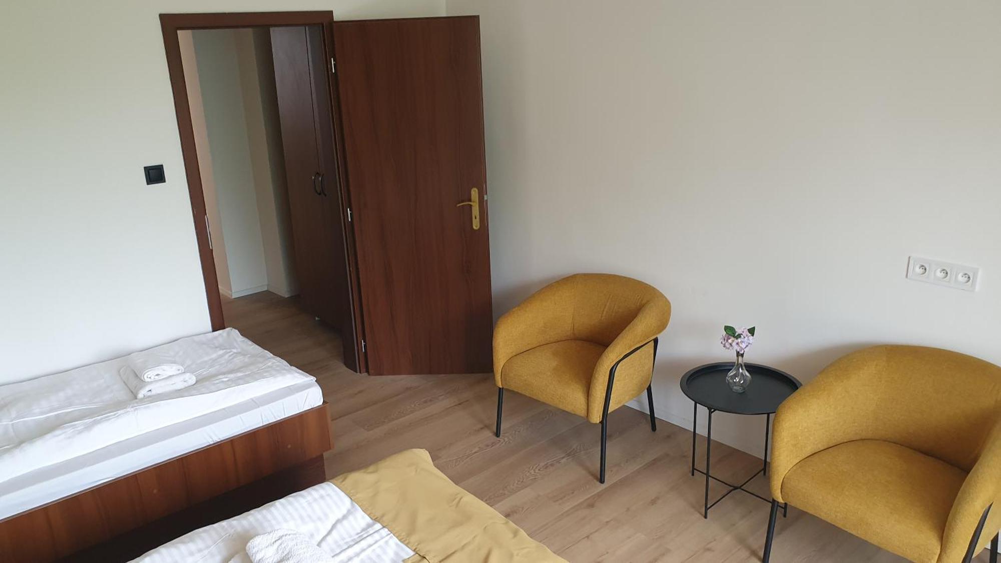 Hotel Felicia Kaluža Εξωτερικό φωτογραφία