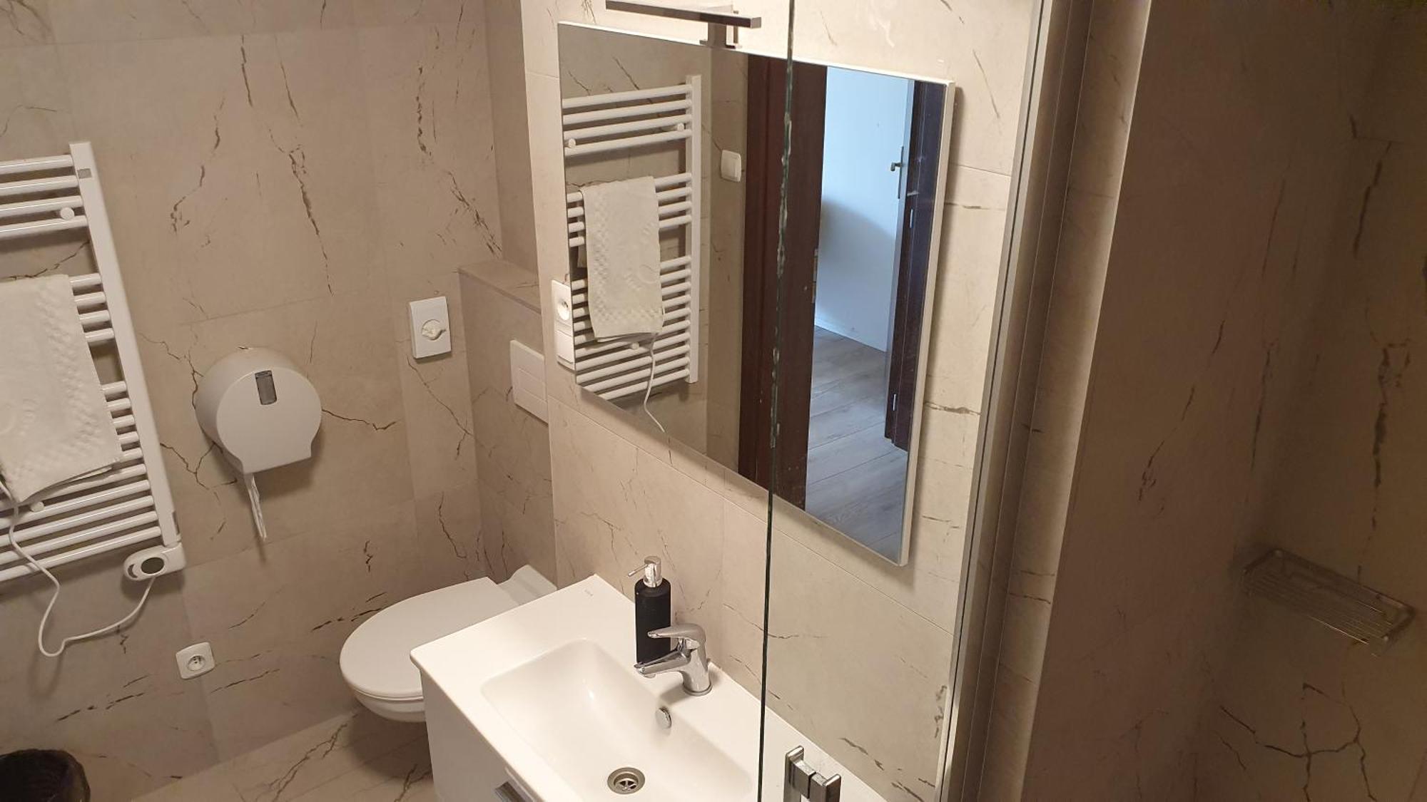 Hotel Felicia Kaluža Εξωτερικό φωτογραφία