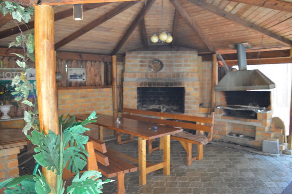 Hotel Felicia Kaluža Εξωτερικό φωτογραφία